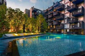 Patong Luxury Condo Seaview Pool ,Walk to beach